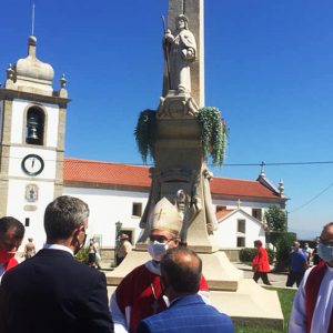 monumento lousada 1