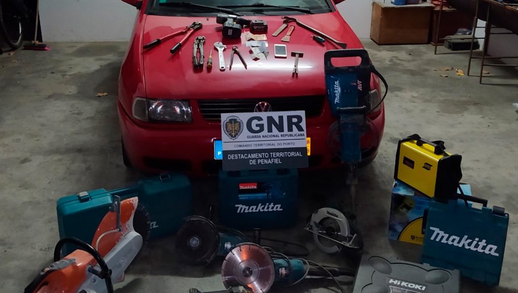 carro gnr furto estaleiro 1